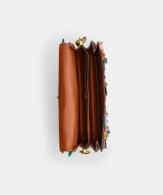 タビー ショルダー バッグ 26・フローラル アップリケ | COACH